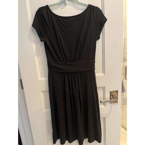 Quince Size M Medium Tencel Jersey Ruched Waist Dress Black Pockets - Picture 8 of 8